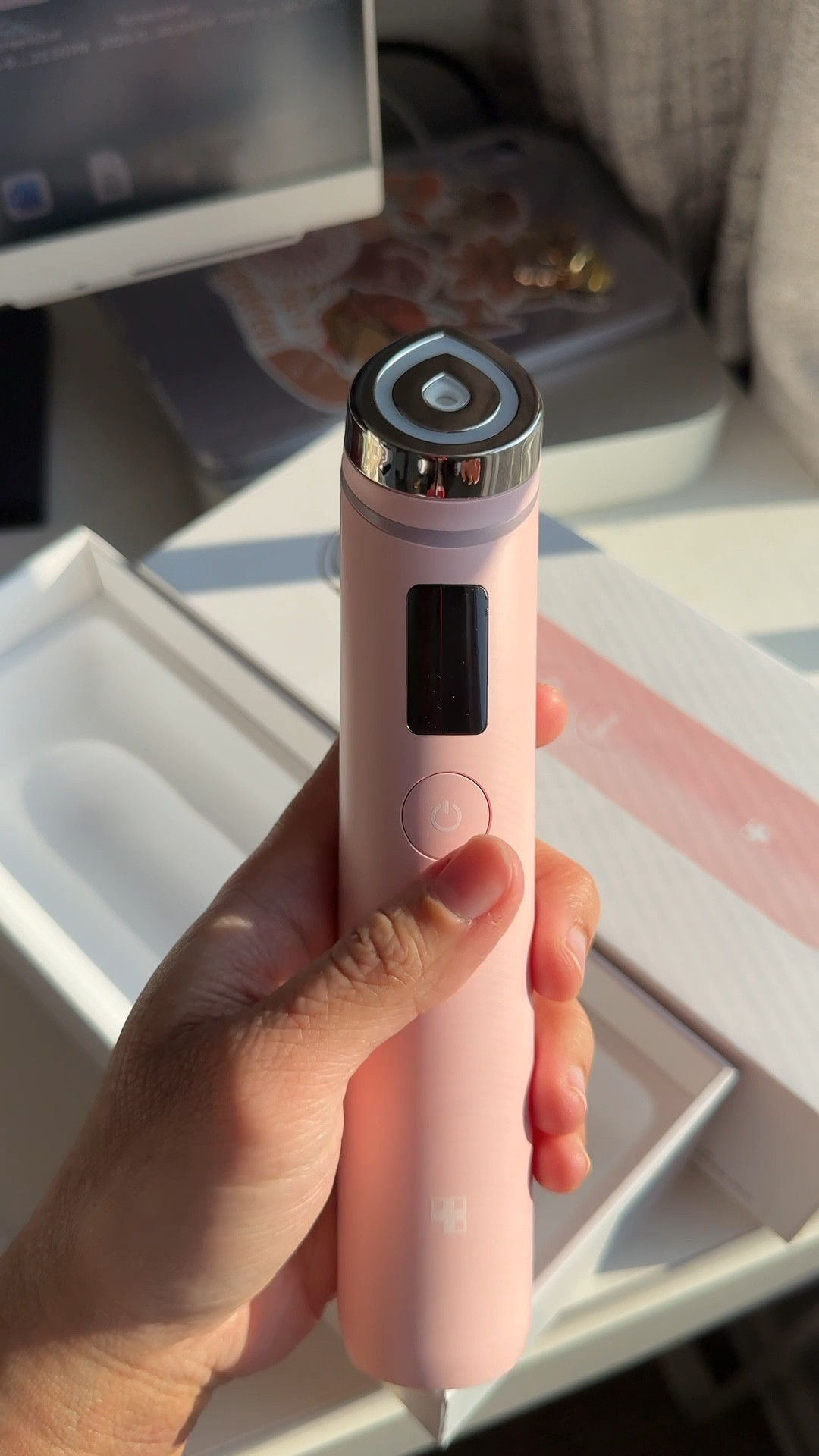 This is your sign to start investing in your skin ✨
The Medicube Booster Pro Age-R is worth every penny — lifting, tightening, and giving that glow in just minutes a day. 🧖🏻‍♀️💆🏻‍♀️
Linked it for you 💗 #skincareroutineupgrade #MedicubeBoosterPro #LTKskincare #SkincareTools #GlowUpRoutine #SkincareFinds #AtHomeFacial #MomGlow #BeautyDevices #AntiAgingEssentials

#LTKSaleAlert #LTKBeauty #LTKU