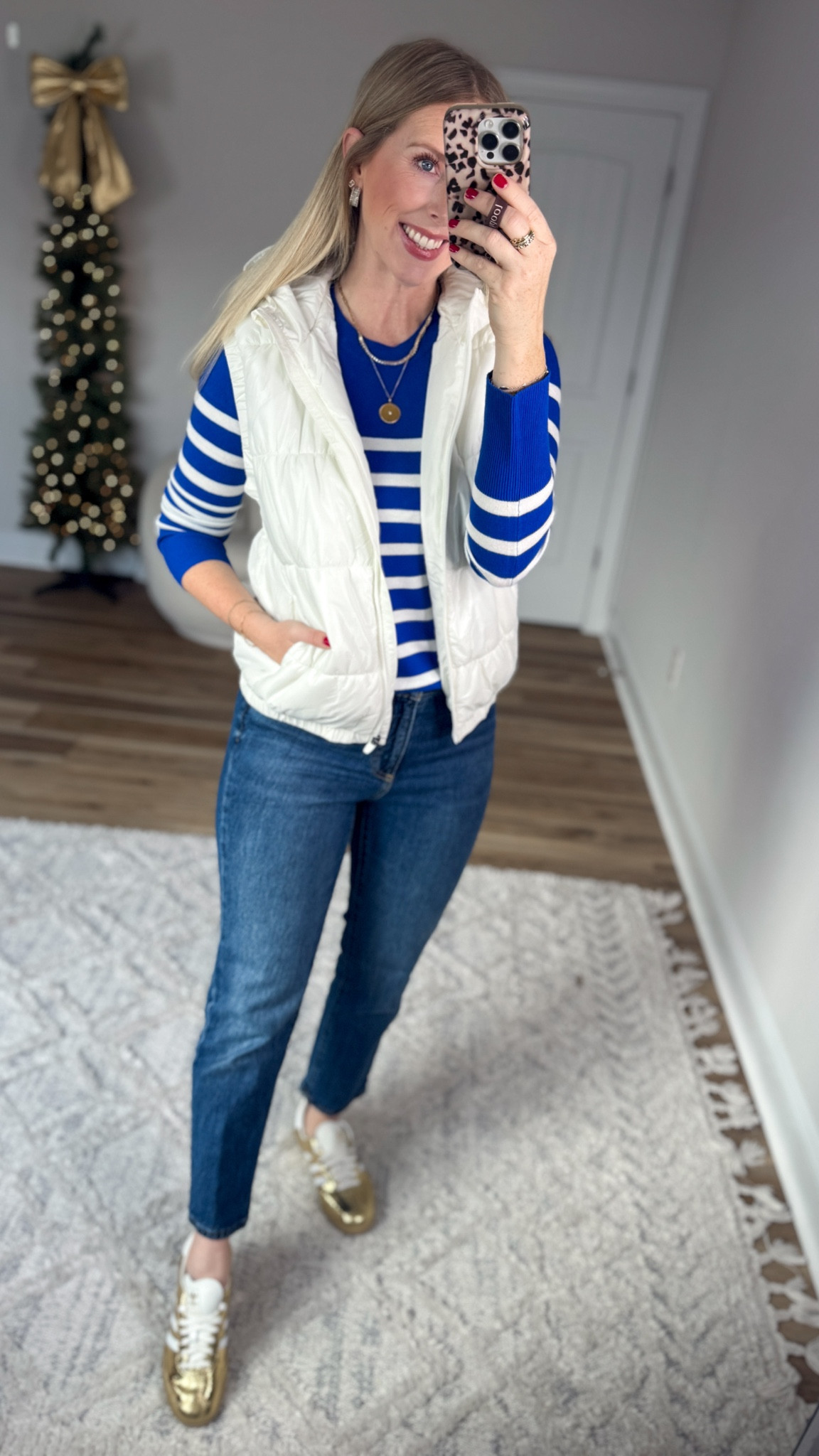 Daily try on, Walmart outfit, Walmart fashion, Walmart try on, blue striped sweater, white puffer vest 

#LTKootd #LTKFindsUnder50
