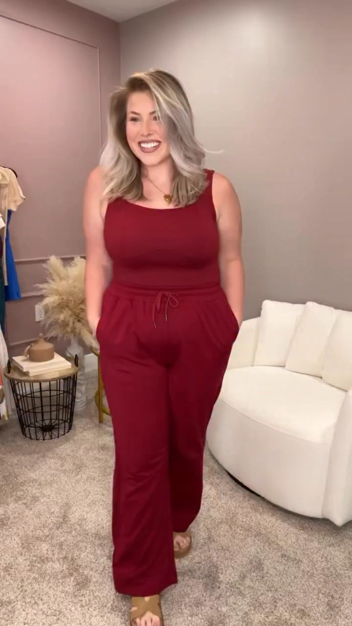 The Amazon find I’ll be living in all spring ❤️🙌 Comfy, flattering, and sooo easy to throw on—this romper is a repeat outfit for sure!!

Comment ROMPER for the 🔗!!

#LTKdayinmylife #LTKmomlife #LTKootd