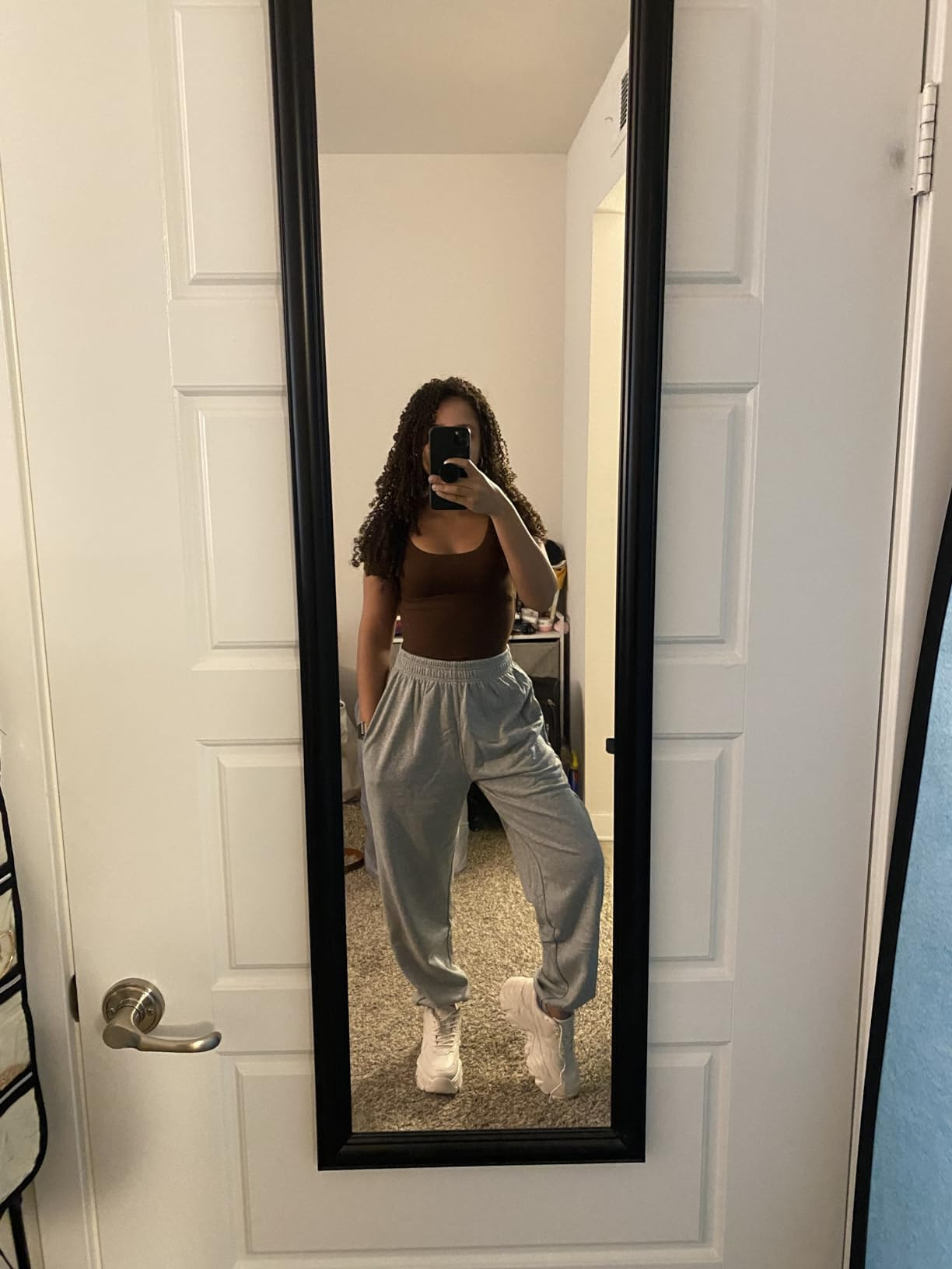 HeSaYep Women's High Waisted Sweatpants Workout Active Joggers Pants Baggy Lounge Bottoms | Amazon (US)