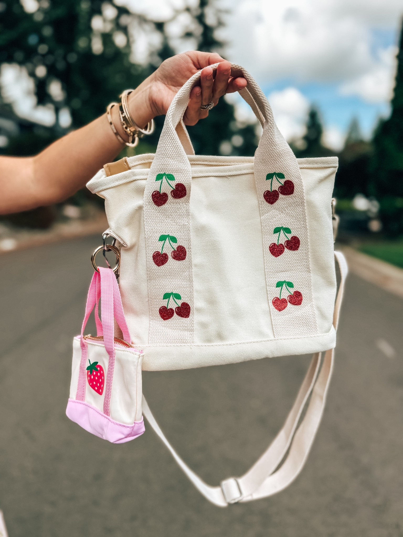 Cricut for the win! Used my Cricut to whip up this cute cherry 🍒 tote bag! Grab the Cricut and this tote all on Amazon Prime Day sale!


#LTKOver40 #LTKItBag #LTKFindsUnder50