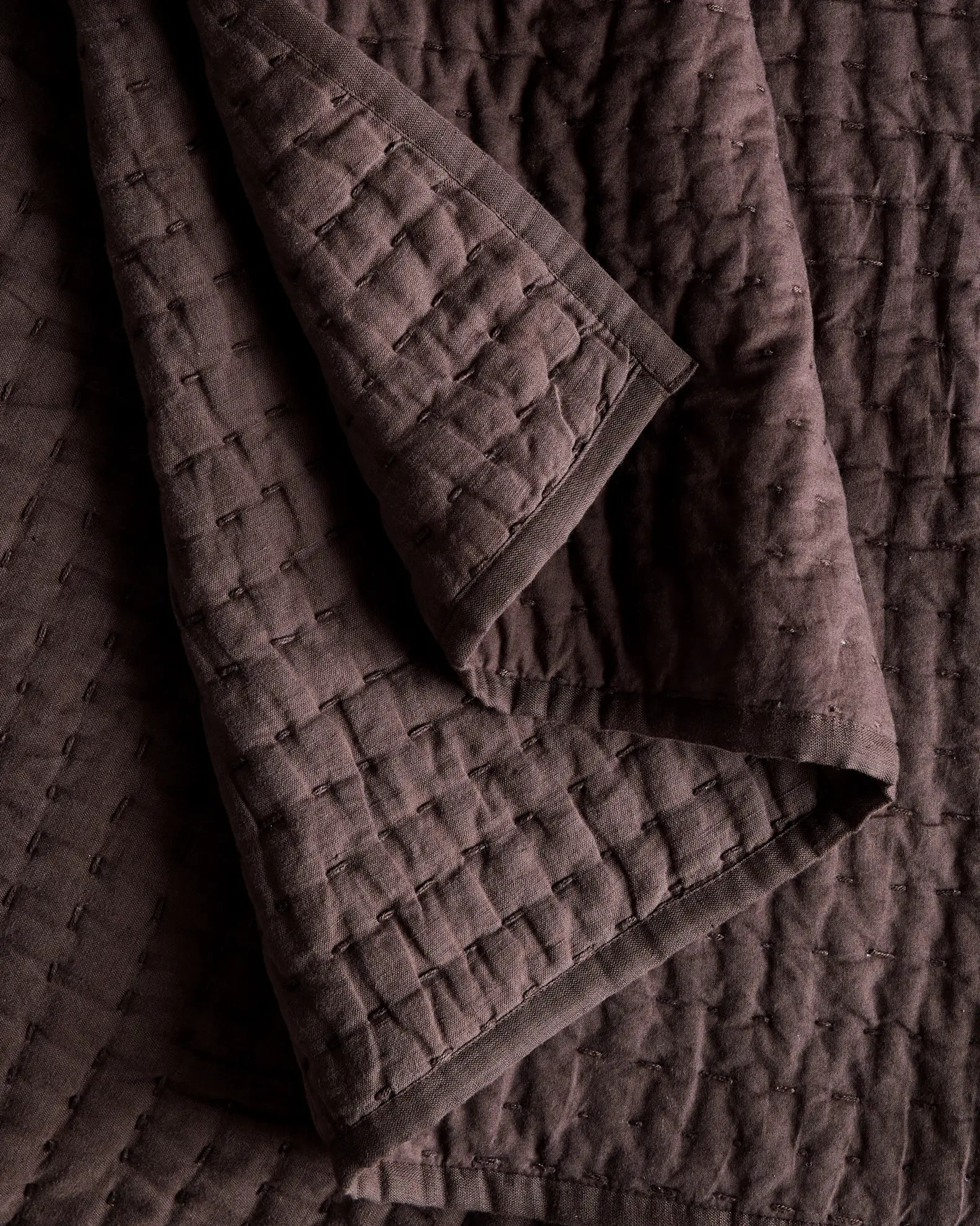 European Linen Cotton Stitch Quilt in Espresso | Quince
