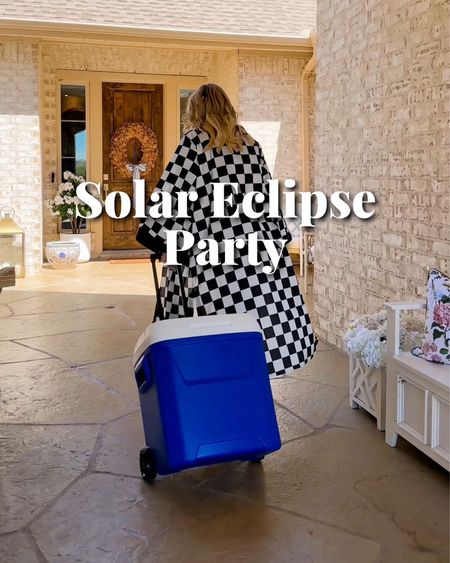 We are ready for this solar eclipse!!! #walmartpartner I got everything from @walmart for our fun solar eclipse party! My must have list is solar eclipse glasses, a cooler, citronella candles, and fun party platters with yummy snacks! #walmart