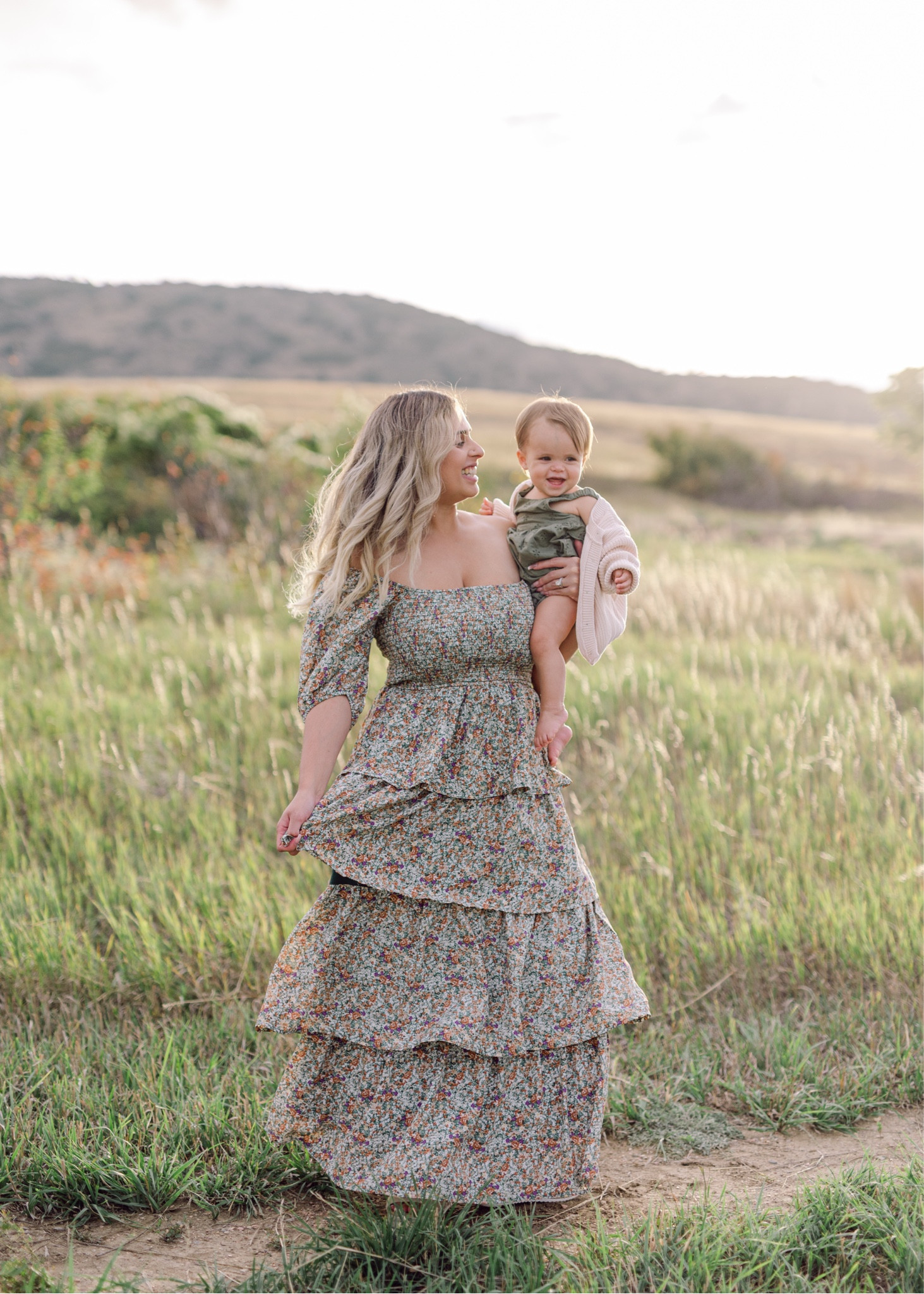 Stunning mother daughter photo outfits. 

#LTKFindsUnder100 #LTKBaby #LTKFamily