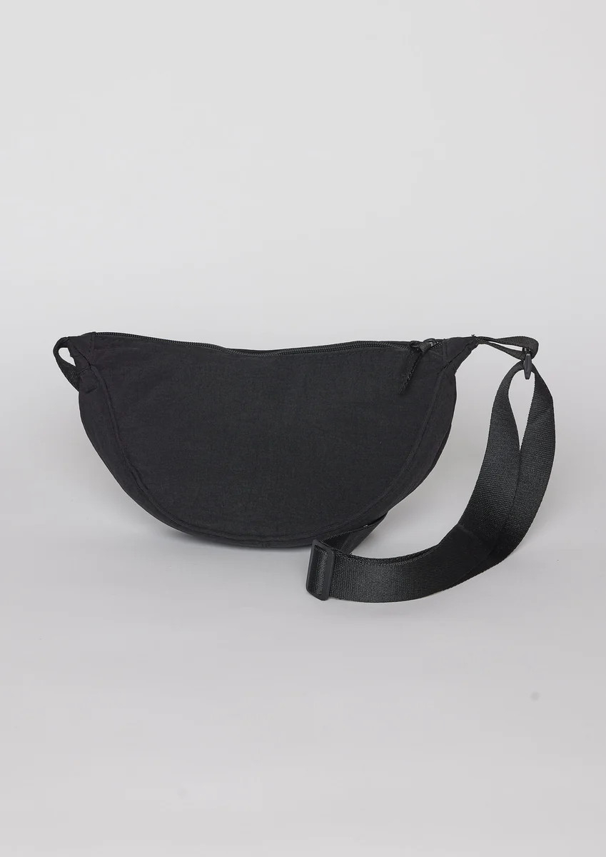 Nylon Crossbody- Black | Hat Attack