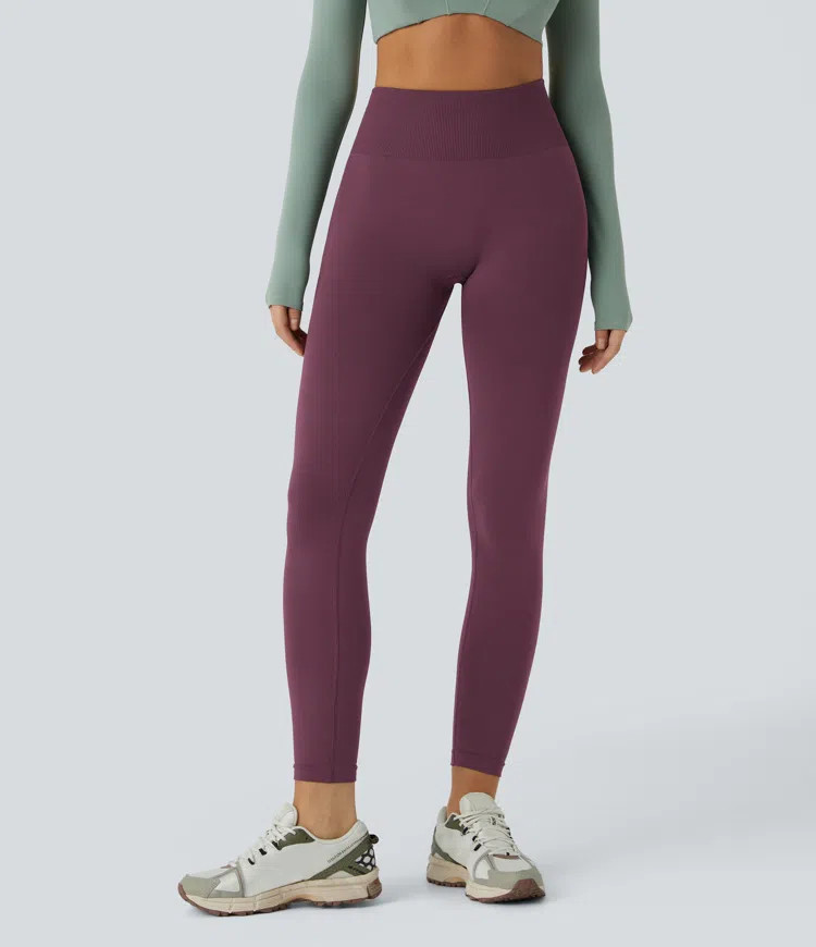Women’s OneForm Seamless Flow Mid Rise Tummy Control Butt Lifting Yoga Leggings - Halara | HALARA
