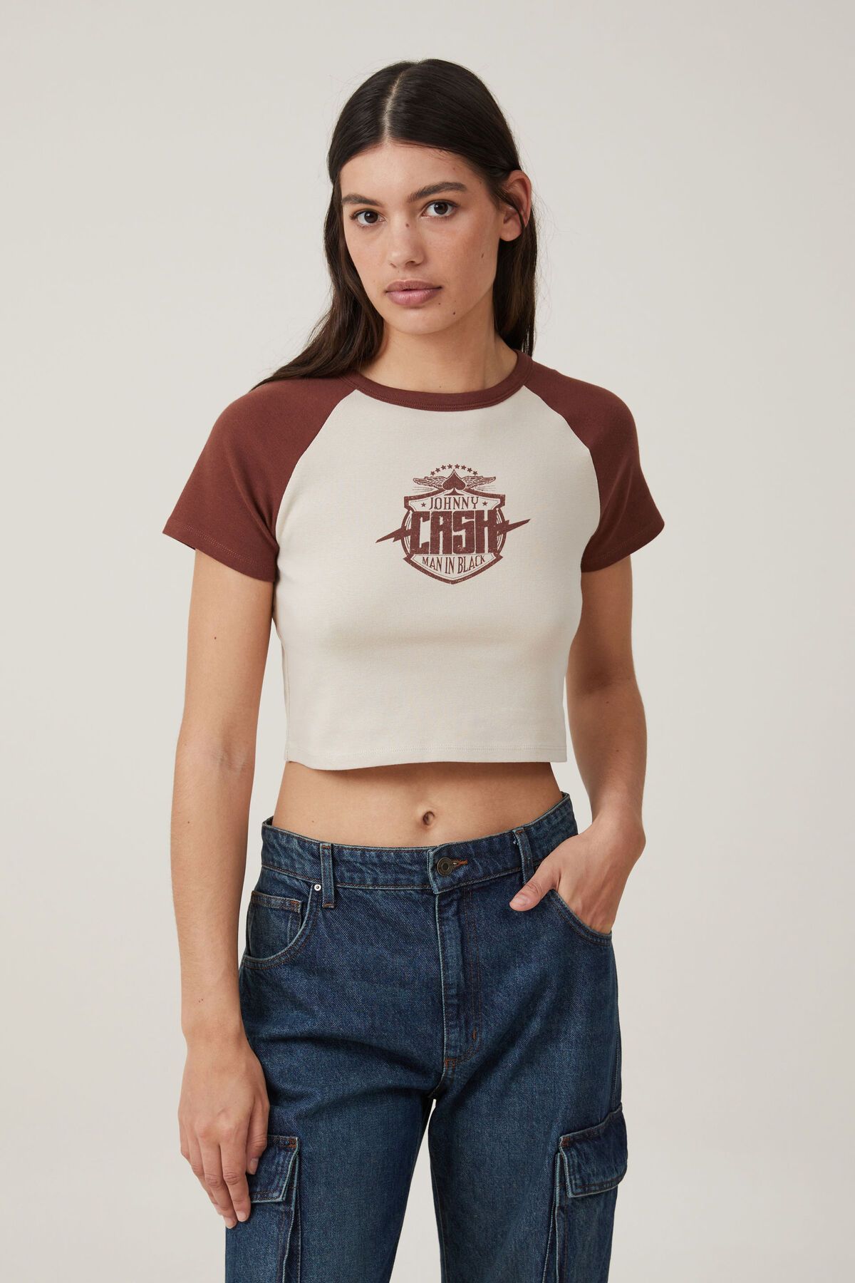 Crop Fit Raglan Lcn Graphic Tee | Cotton On (US)