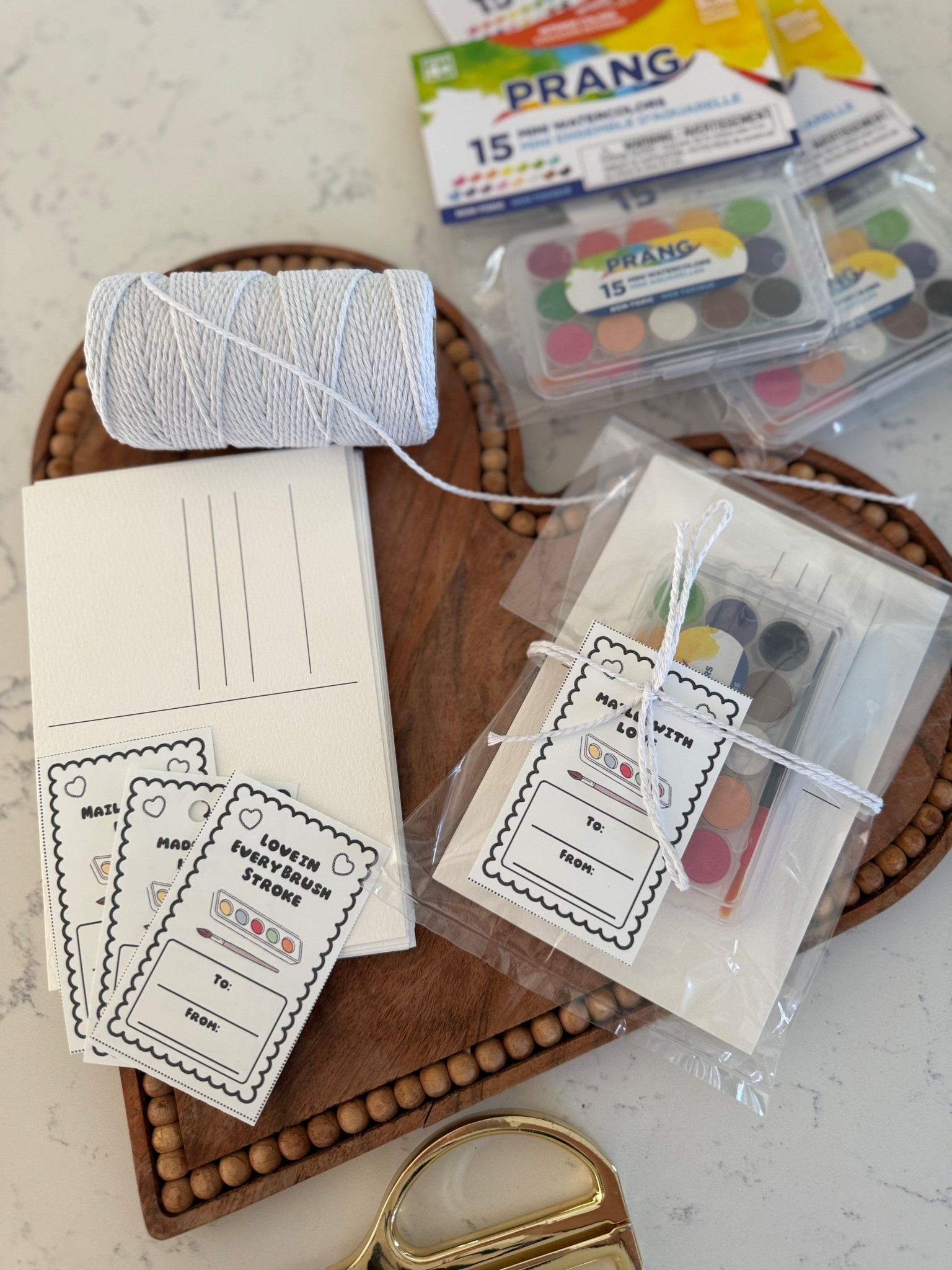 Classroom Valentine’s idea 💡 🖼️ 🎨 

#LTKmomlife #LTKSeasonal #LTKHome