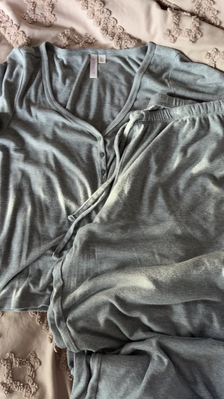 I have these in multiple colors and have them on rotation because it’s all I ever want to sleep in!! I have size small! Best lounge pants ever!!!

#LTKmomlife #LTKSeasonal #LTKOver40