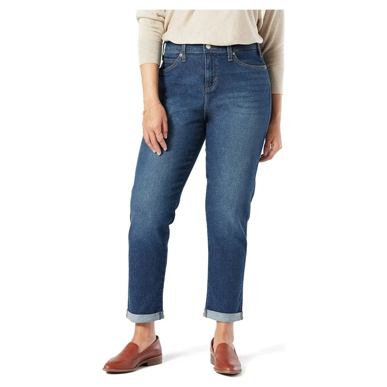 Signature by Levi Strauss & Co.™ Women's Mid Rise Slim Fit Boyfriend Jeans | Walmart (US)
