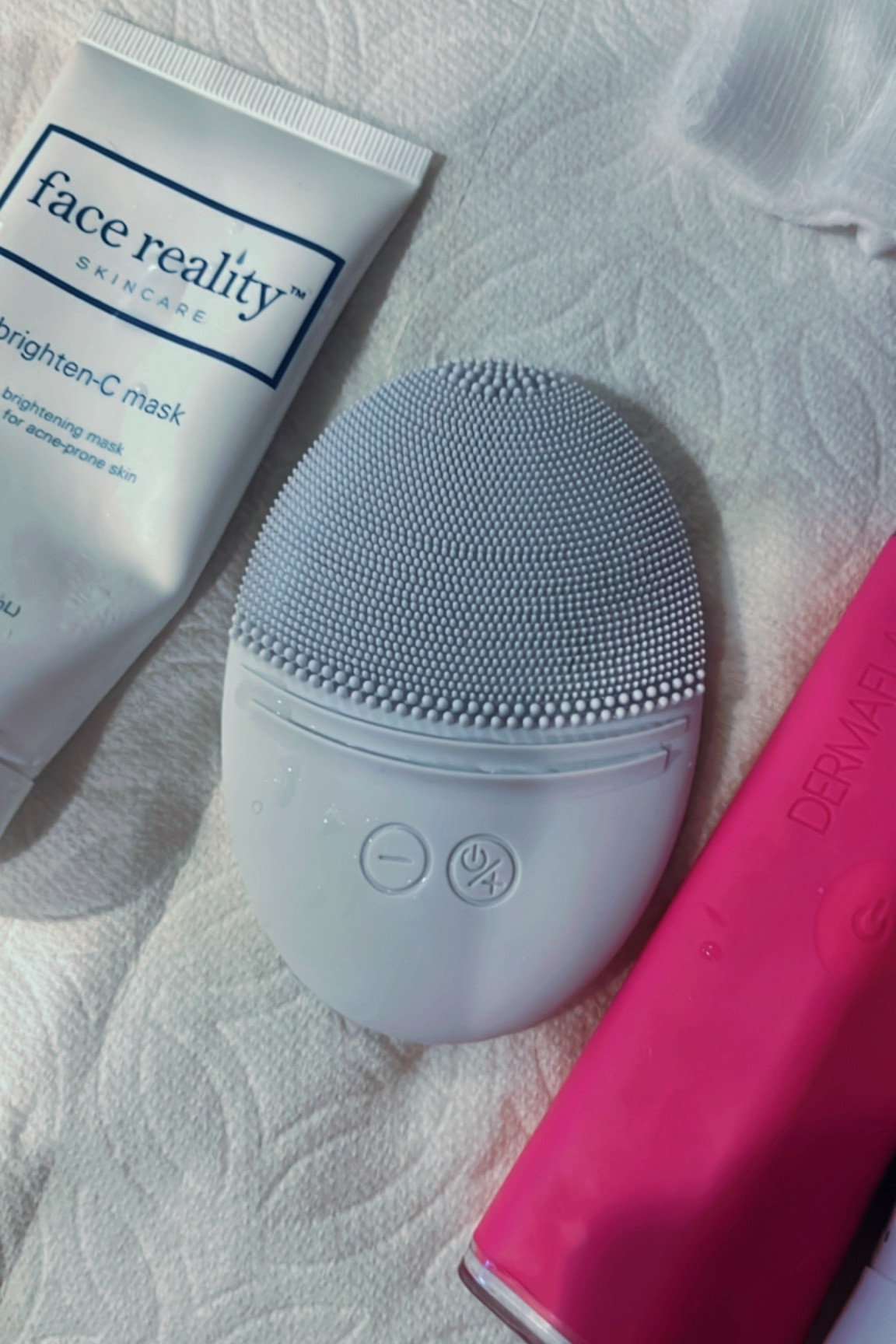 Amazon facial brush & facial extraction 

#LTKsalealert #LTKMostLoved #LTKbeauty