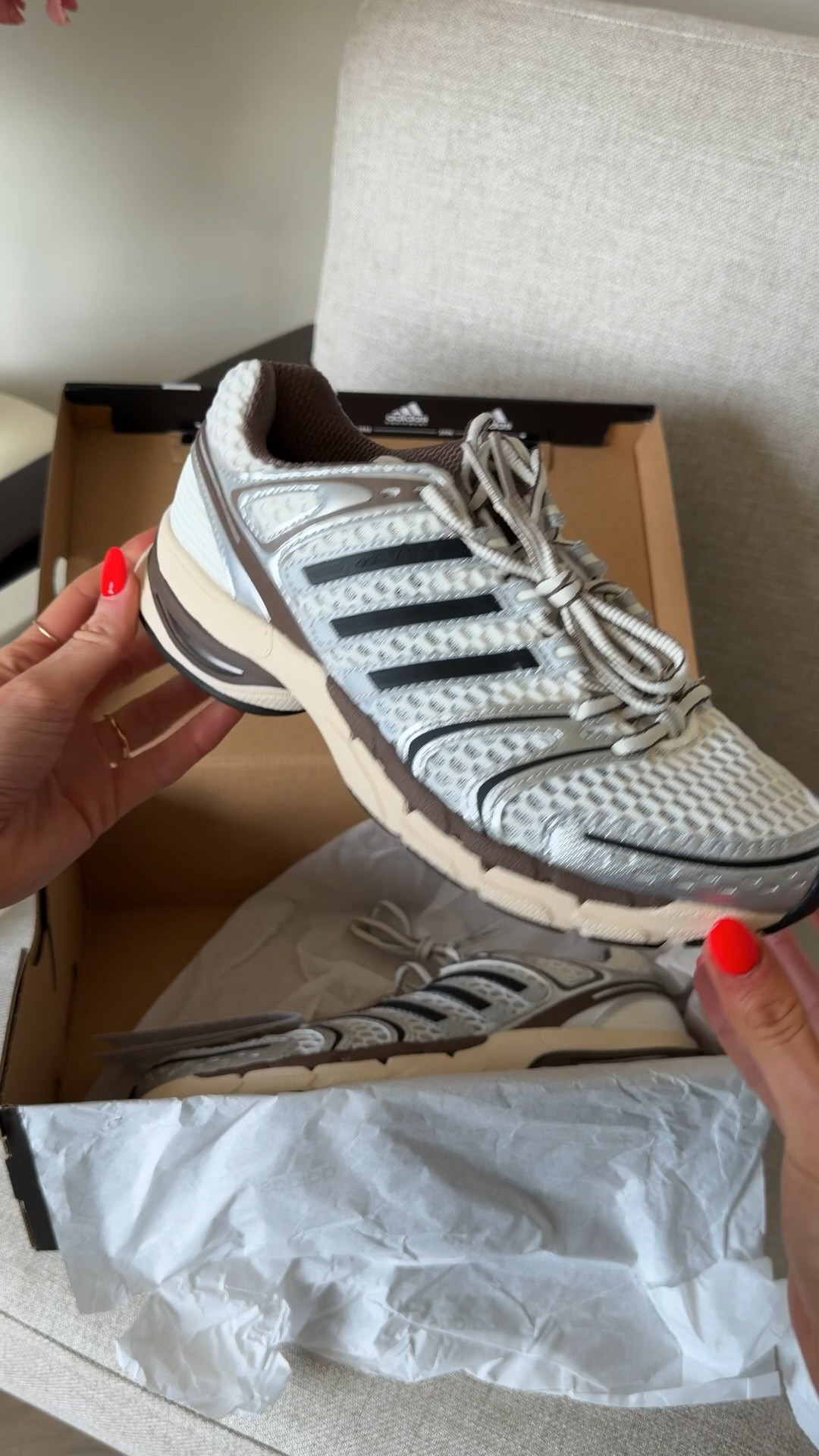Unbox the Adistar control 5 trainers with me

AD. @adidas #CREATEDWITHADIDAS 
