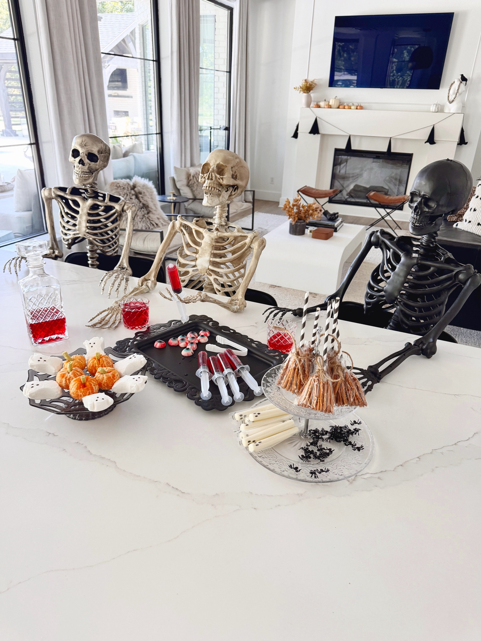 Happy Halloween! 

#LTKHalloween #LTKSeasonal #LTKParties