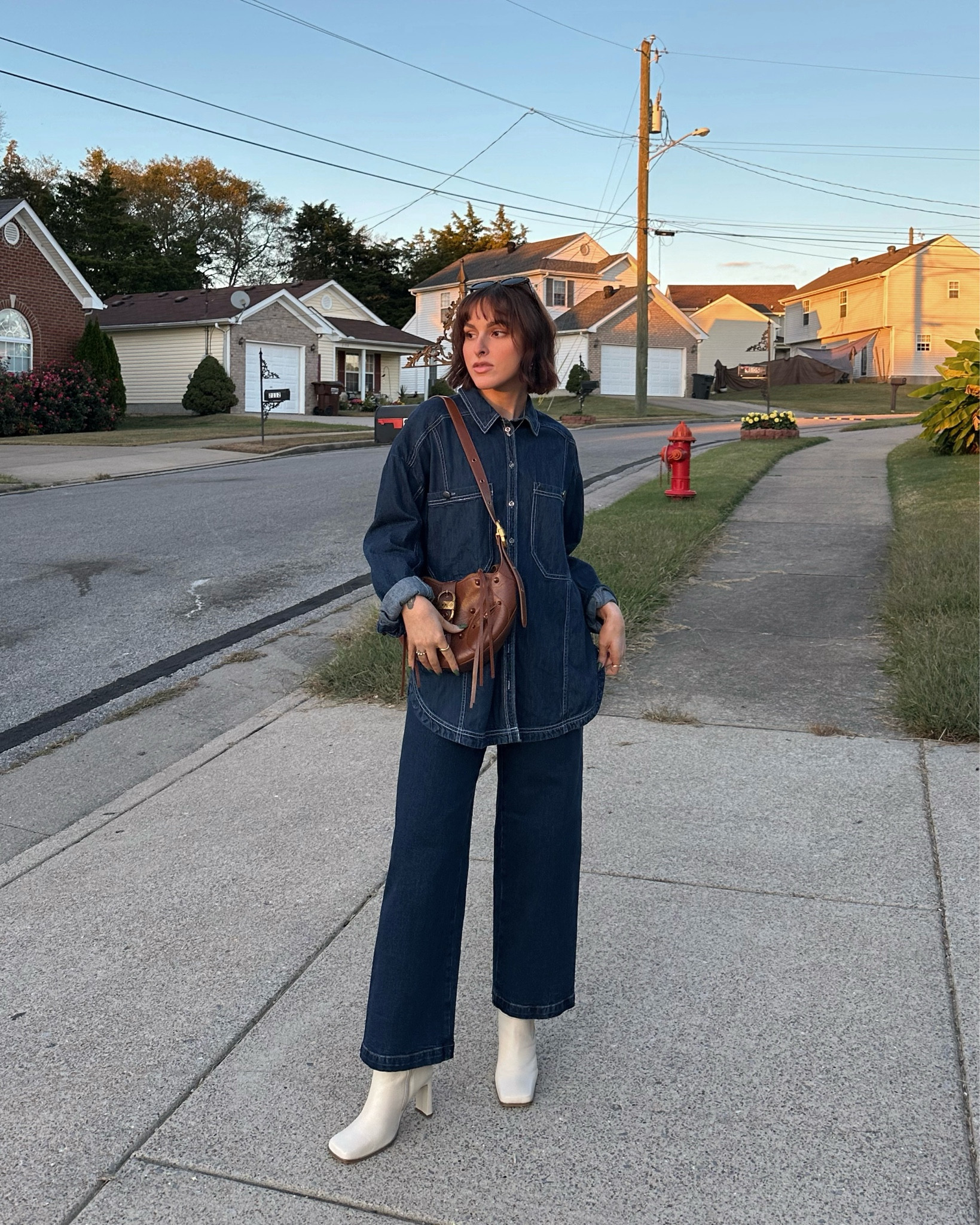 Denim on denim forever 👖

Fall style | fall outfit | denim 