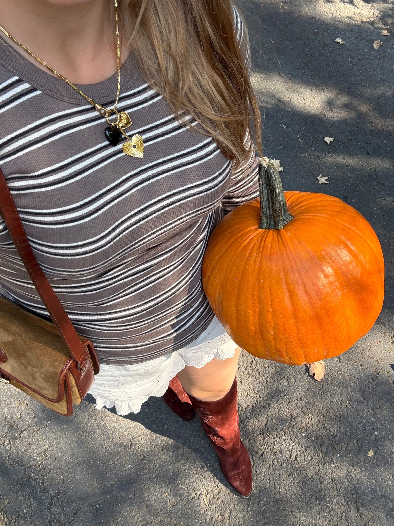 Peak fall mode activated 🎃

Boots and shirt fit TTS; shorts run a little big. 

Postpartum outfit, fall outfit, equestrian, horse girl, fall fit, suede bag, leather bag, western boots, sezane, long sleeve tee, charm necklace, leather boots, maroon boots, striped tee, soft shorts, lace shorts 

#LTKShoeCrush #LTKFindsUnder50 #LTKSeasonal