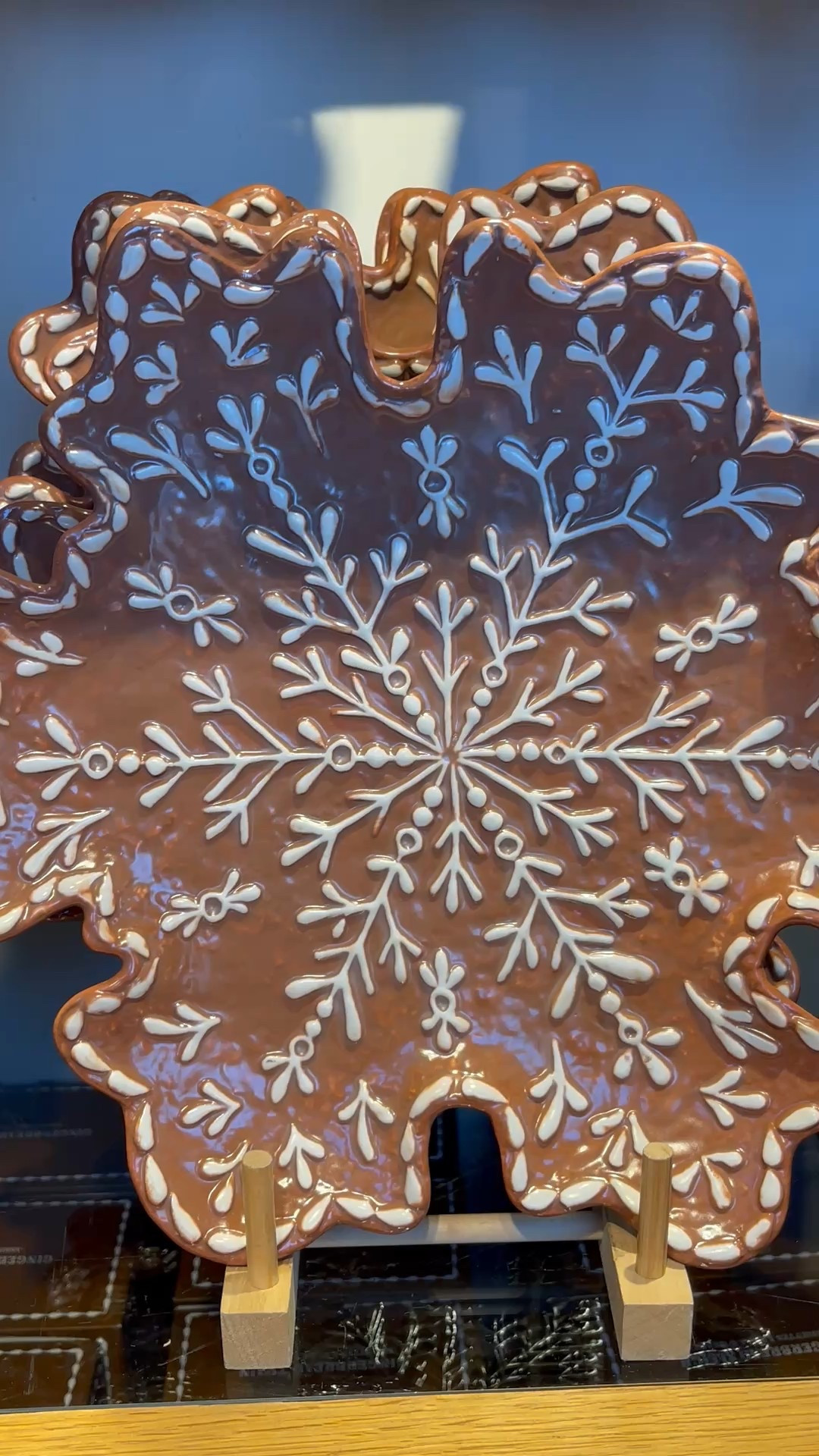 All things gingerbread. From serving platters to plates. 

#LTKGiftGuide #LTKCyberWeek #LTKHome
