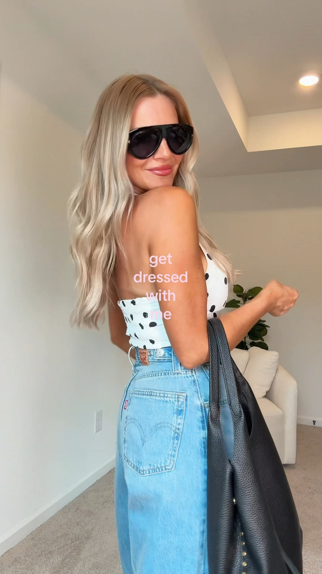 get dressed with meeee 🖤 wearing Levi’s, VICI, Larroude, Dior Beauty, Rebecca Minkoff and Tom Ford.

#LTKgrwm #LTKootd #LTKdayinmylife