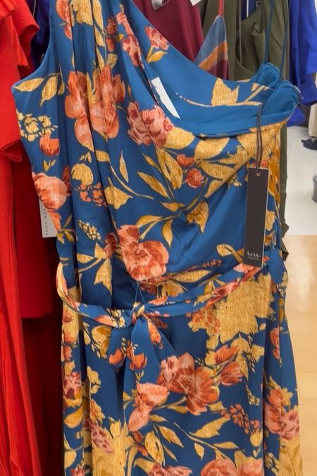 Seen at Marshall’s - this Nicole Miller floral dress would be amazing for a fall wedding guest. I found similar that you can buy online, see below.

#fallweddingguestdress #familyphotooutfit #outdoorwedding #bluedress #rehearsaldinnerdress

#LTKstyletip #LTKSeasonal #LTKwedding