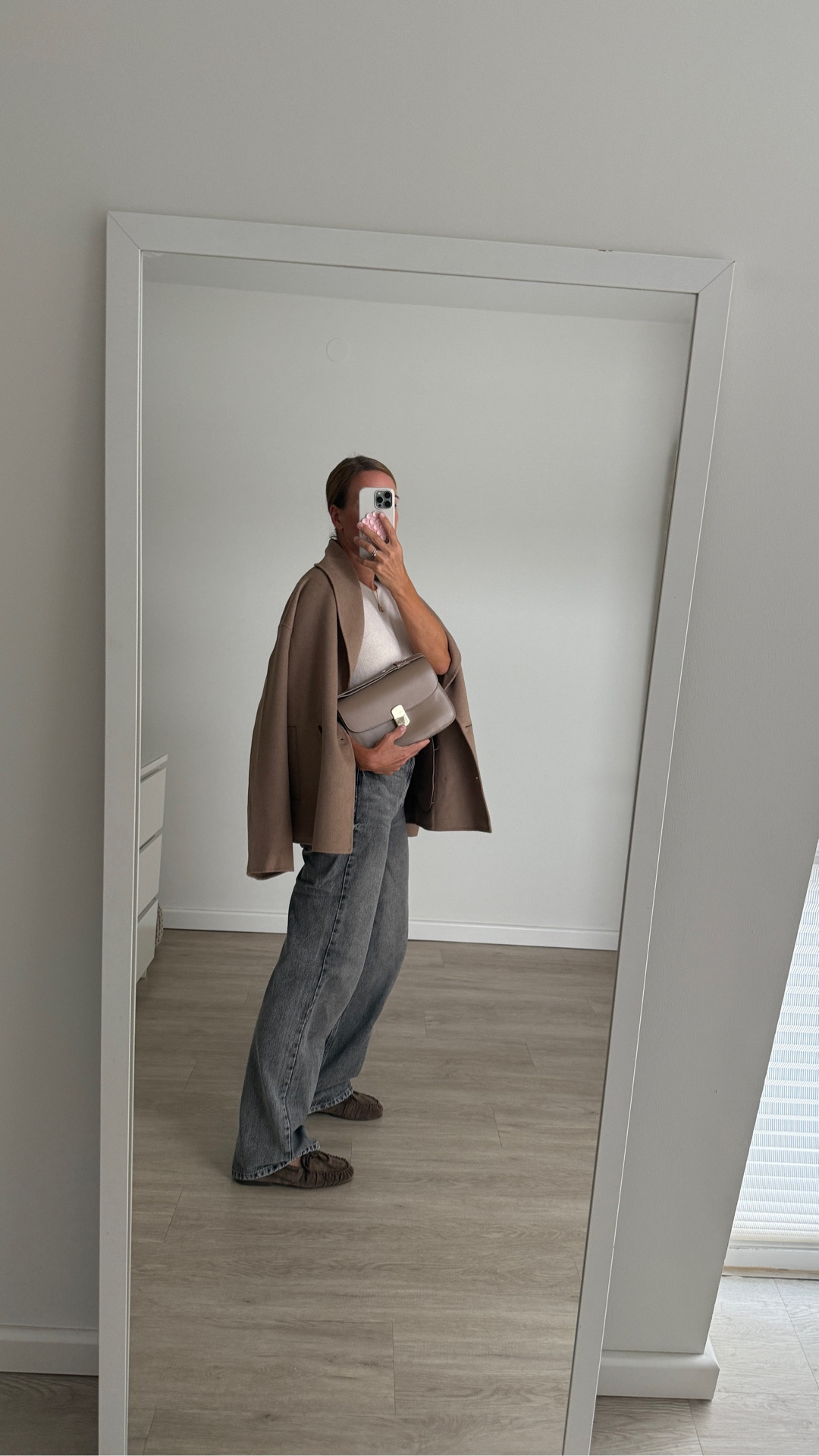 Herbst Outfit: Klassiker - Douffle Coat Jacke in camel & Wide Leg Denim

#LTKautumn #LTKFashionMonth #LTKsale #LTKstyletip