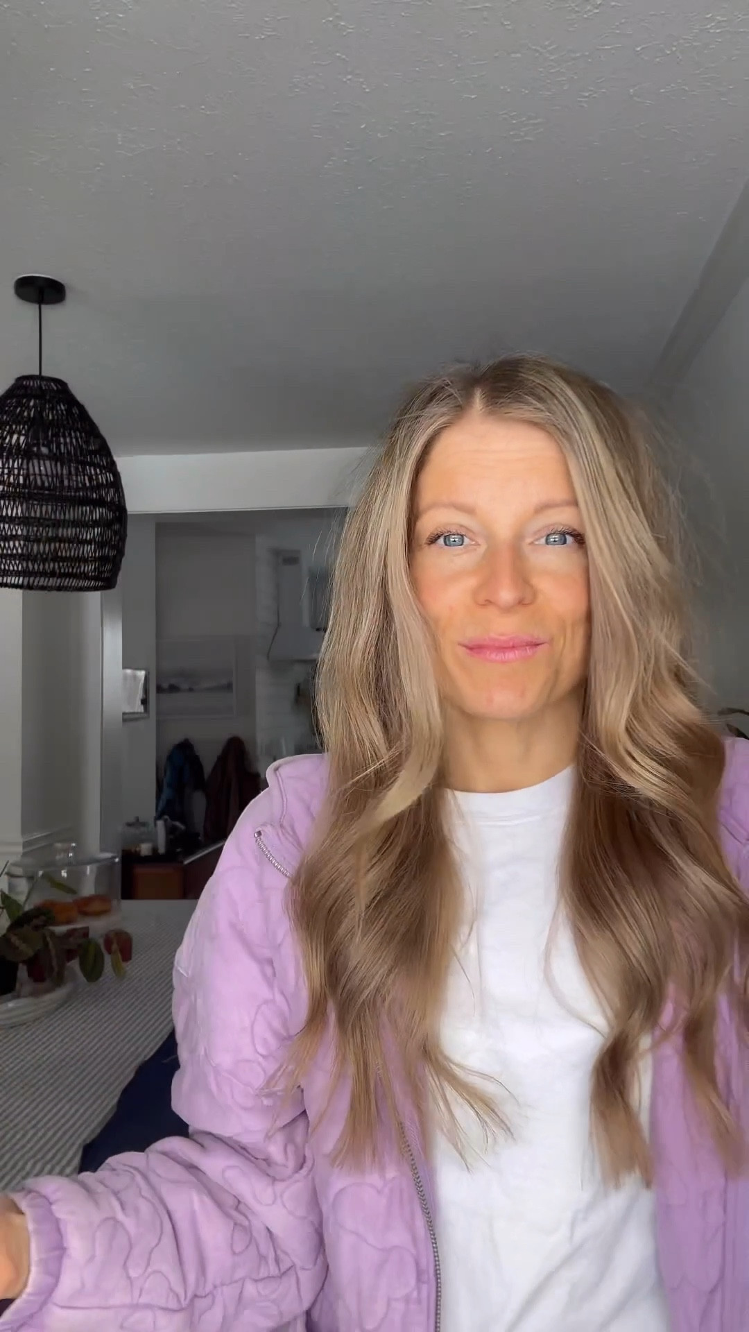 First week with using just a shampoo + conditioner Abbey Yung recommended and my hair feel 100x better!! Shinier, stronger + smells oh so good!! 