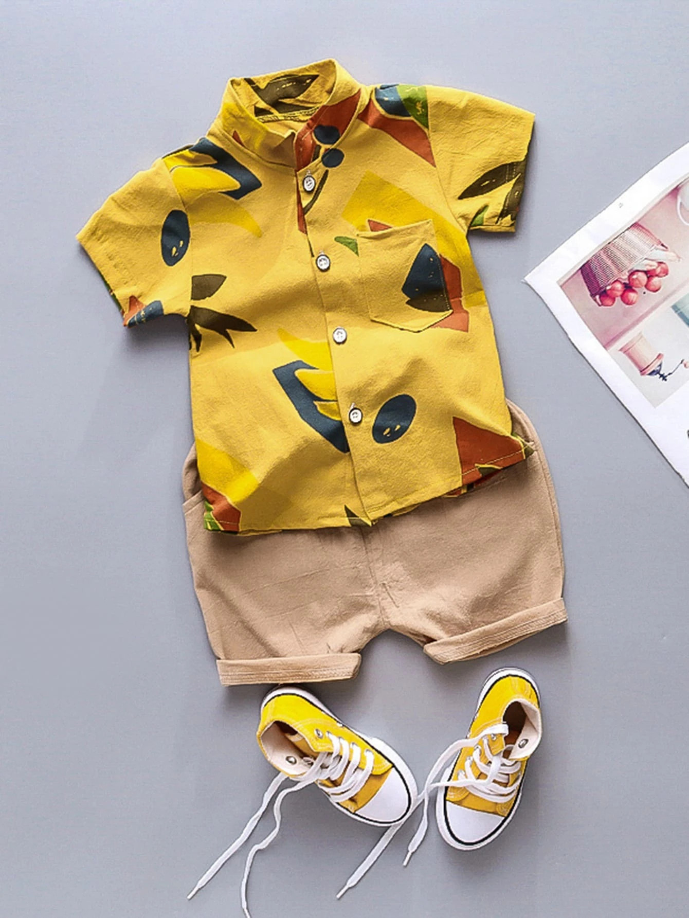 Toddler Boys Abstract Print Button Front Shirt With Shorts | SHEIN