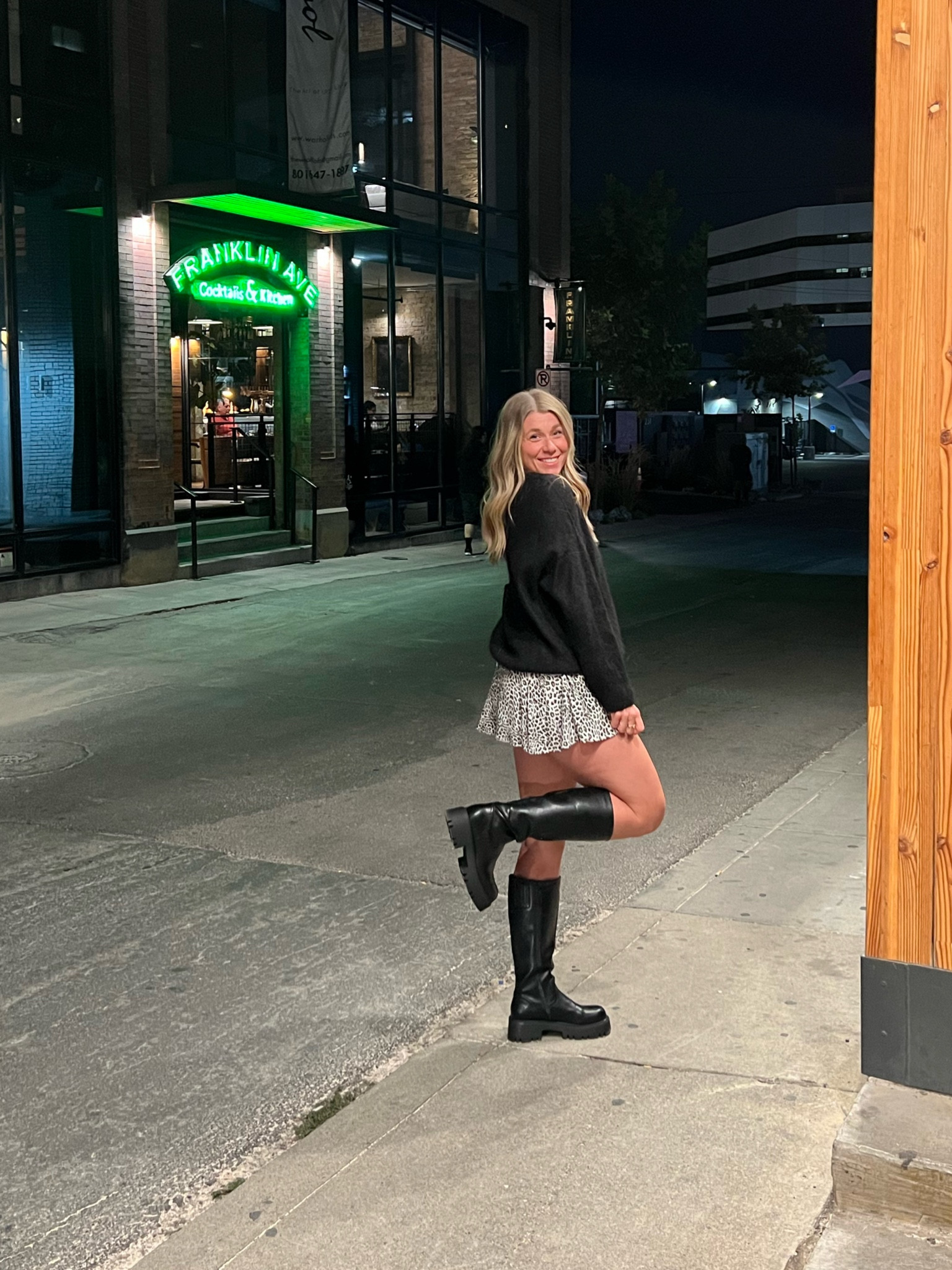 These Amazon boots were made for walkin’ 🖤