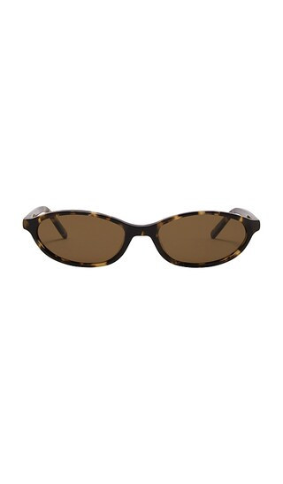 Banbe The Rodrigo Sunglasses in Brown. | Revolve Clothing (Global)