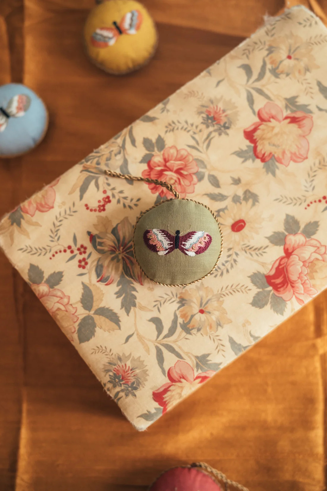 Astrid Ornament in Green | Parterre