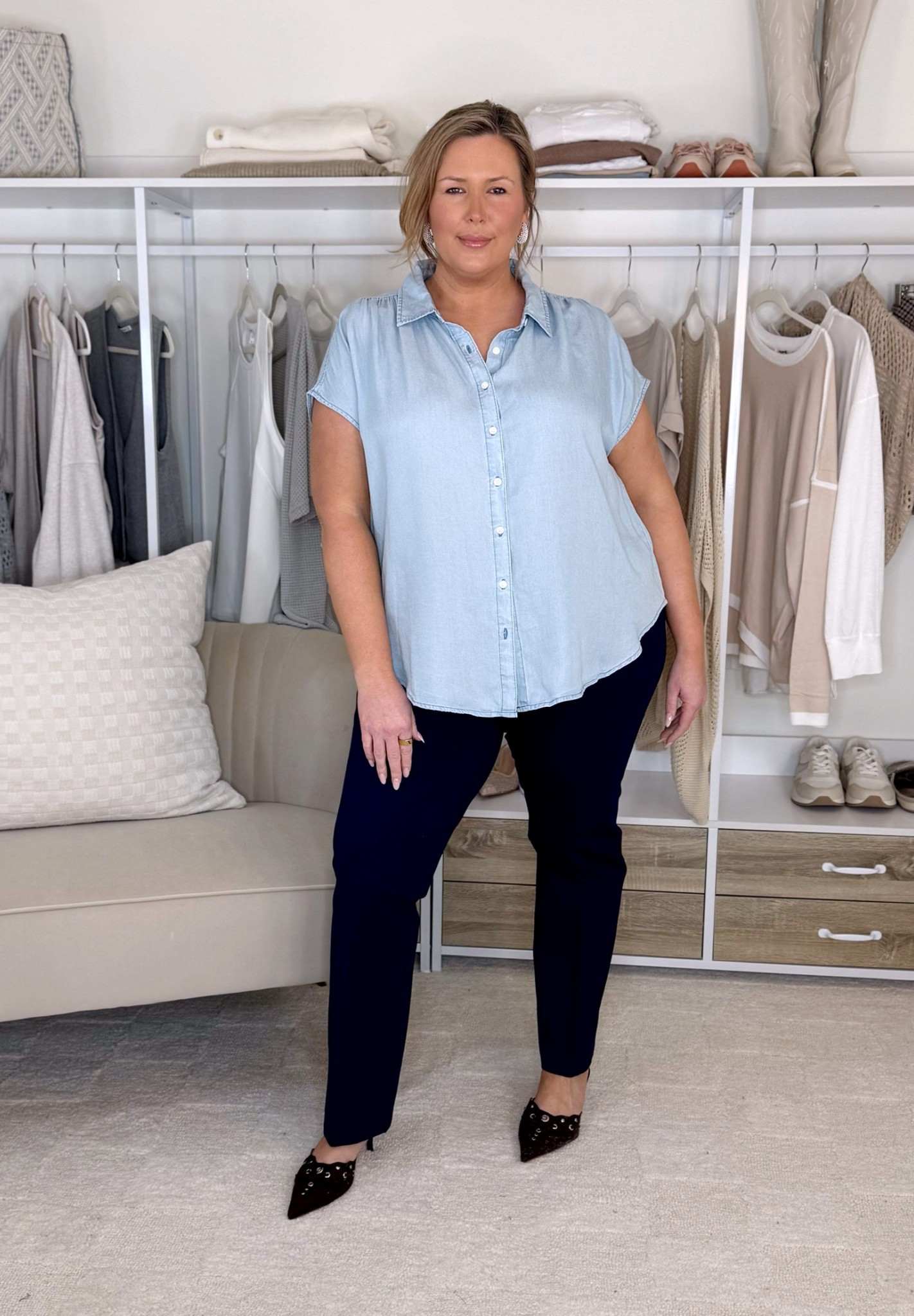 Plus size workwear outfit ideas! Wearing a 2X in the pants. Wearing a 2 in the top. 

Plus size fashion, everyday outfit ideas, workwear, trendy fashion, ootd, midsize fashion, office outfits, what to wear for work, trendy fashion, chic style

#LTKMidsize #LTKWorkwear #LTKPlusSize