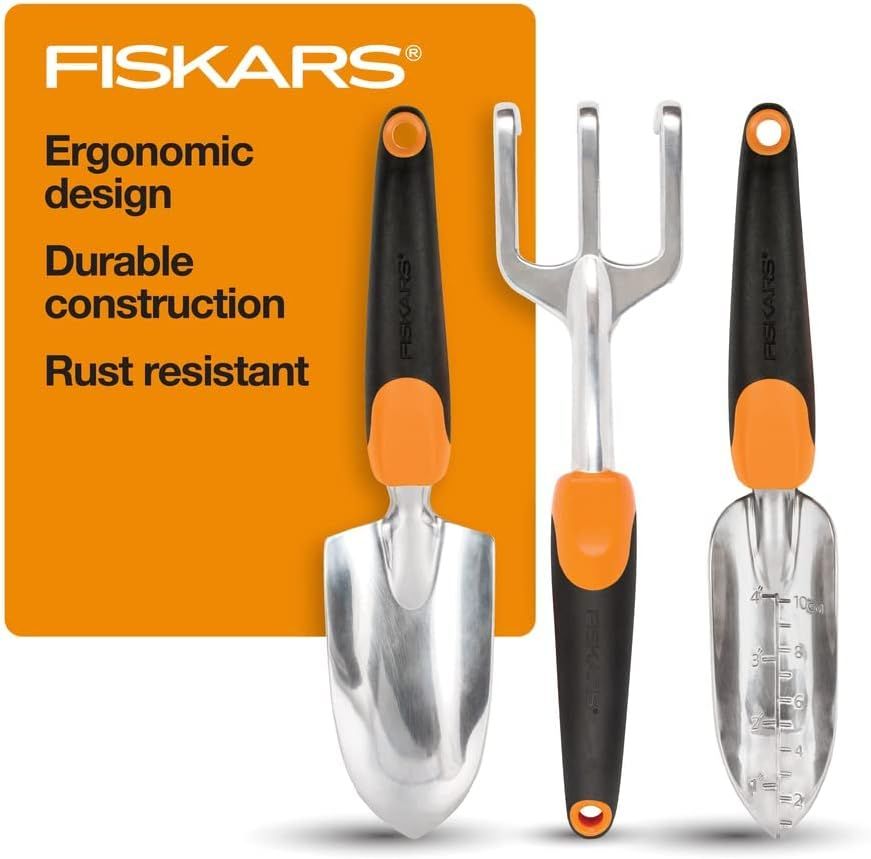 Fiskars 3-in-1 Garden Tool Set - Trowel, Transplanter, Cultivator for Gardening - Lawn and Garden... | Amazon (US)