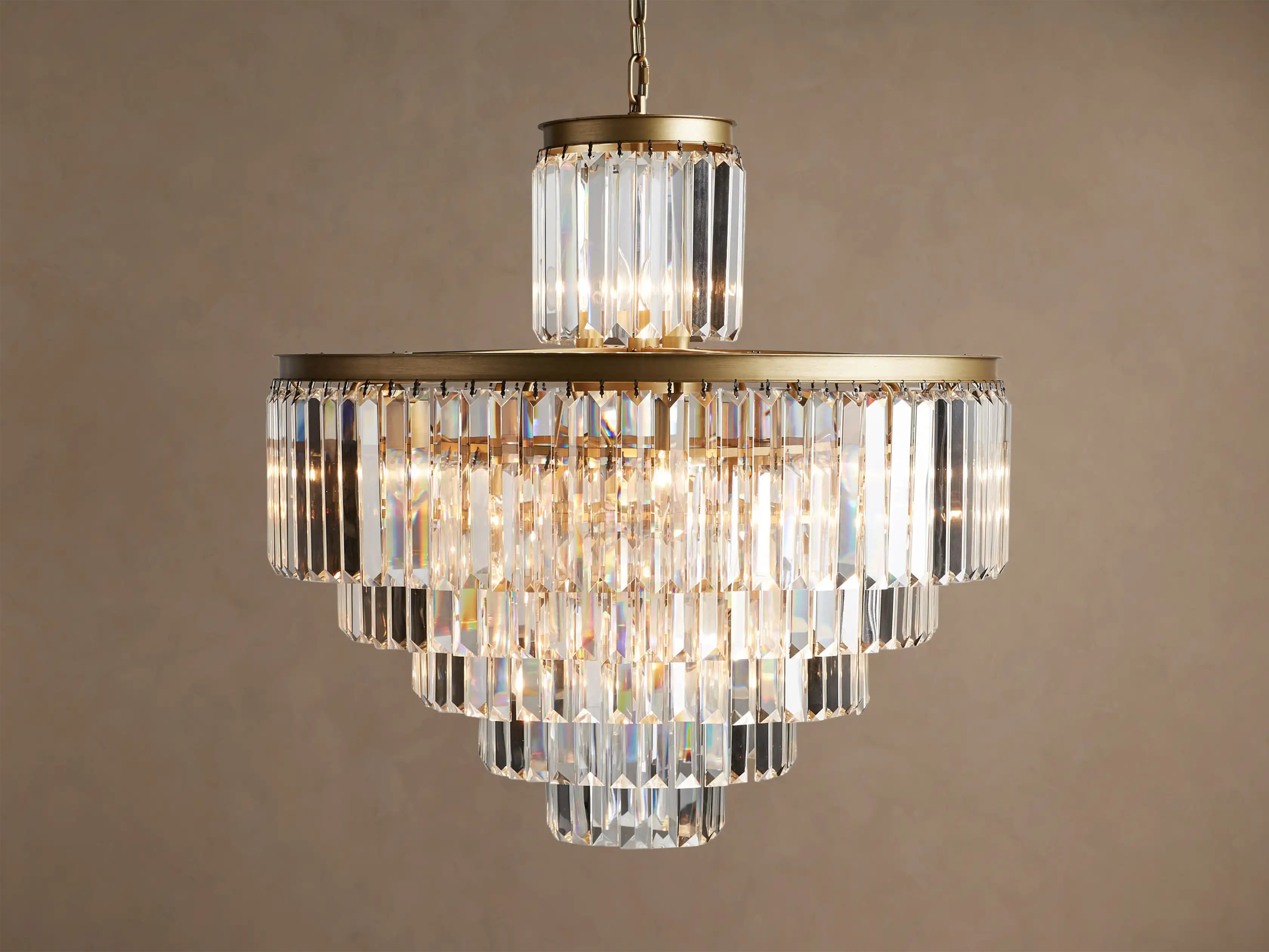 Leyland Chandelier | Arhaus