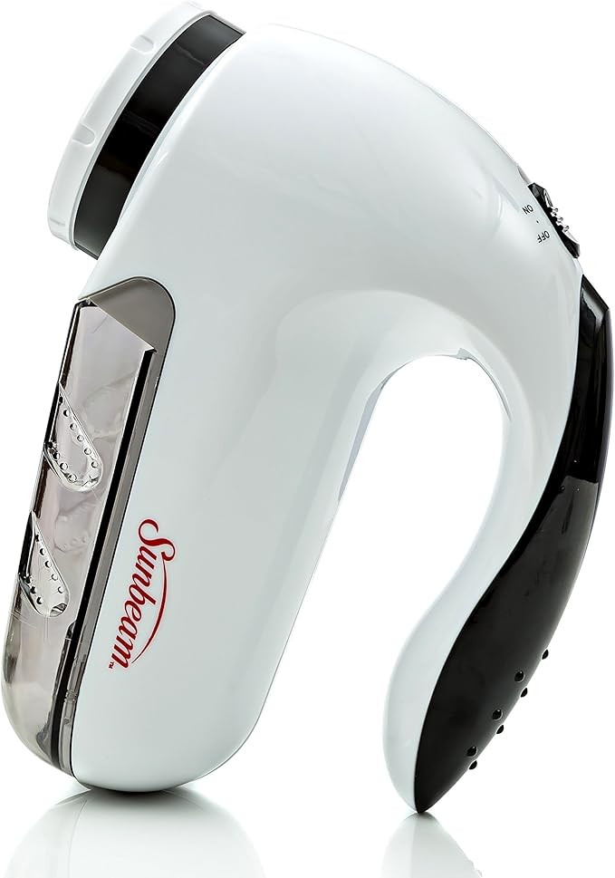 Sunbeam S20 Professional Electric Fabric Garment Defuzzer Sweater Shaver Best Fuzz Pill Bobble Re... | Amazon (US)