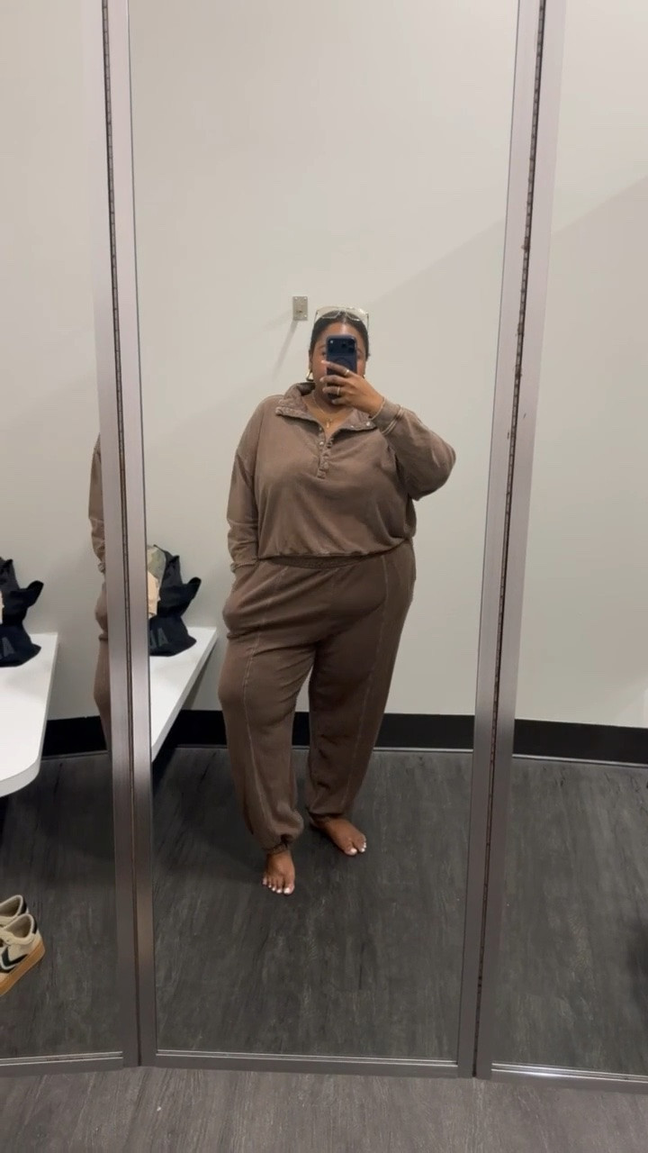 Matching sweats from Macy’s to get ready for cooler weather! I’m ready for it!

#LTKPlusSize #LTKootd #LTKgrwm