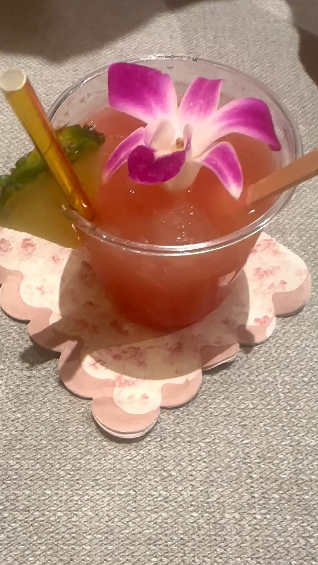 A cocktail is always more fun with a little surprise. 🍹❄️

One of my favorite summer details? A mini popsicle tucked right into the cocktail. As it slowly melts, it keeps the drink perfectly chilled while adding a hint of fruity flavor—playful, beautiful, and perfect for entertaining.

It’s such an easy idea to recreate for your next backyard gathering or happy hour. Cheers to the little details that make summer unforgettable.

#SummerEntertaining #CocktailHour #FrozenTreat #PartyIdeas #OutdoorEntertaining #BarCart #HostingInStyle #SummerVibes #AmazonPrime #LTK

#LTKdayinmylife #LTKHome #LTKSaleAlert