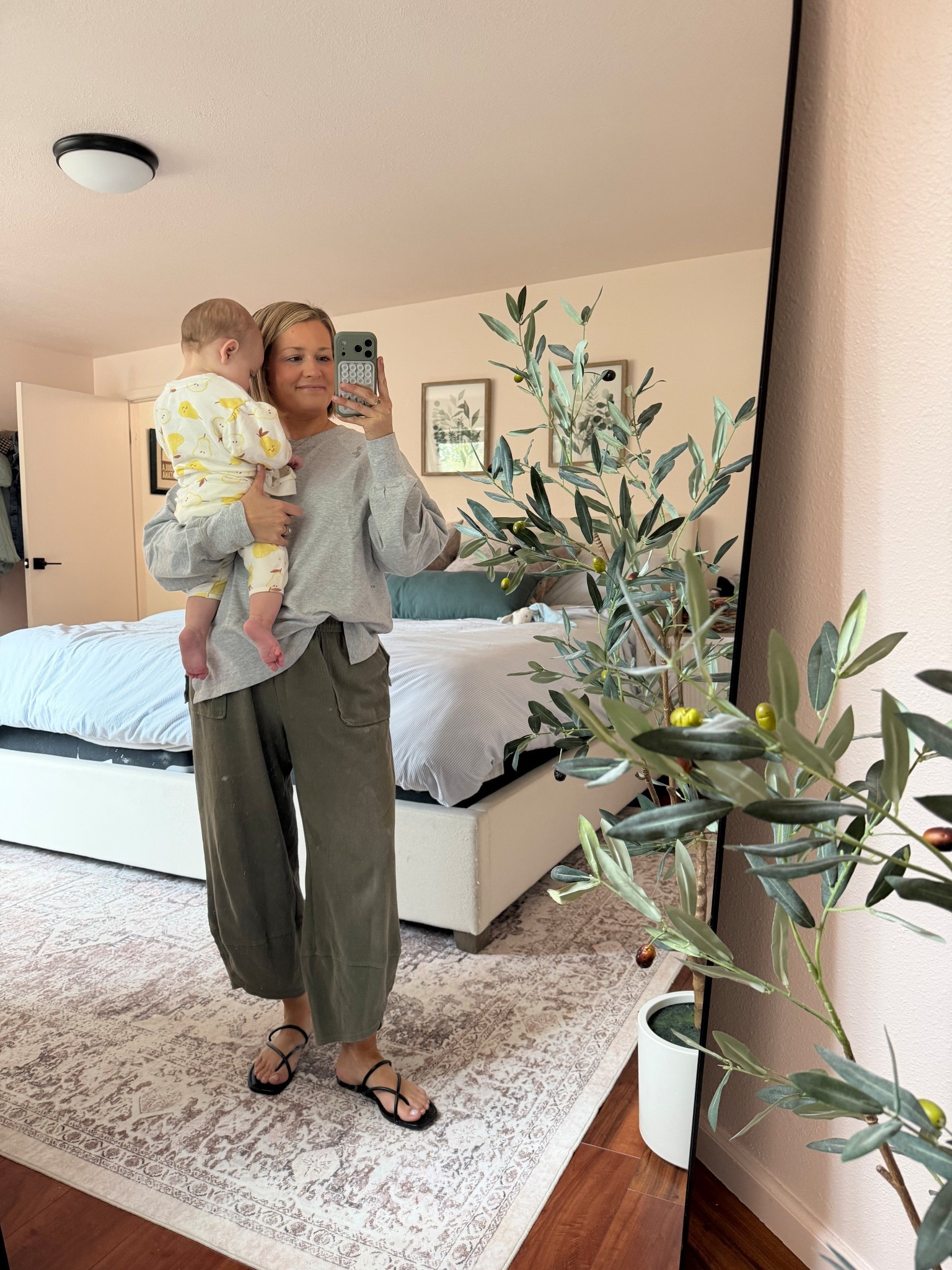 casual spring outfit 

#LTKmomlife #LTKootd #LTKxAerie