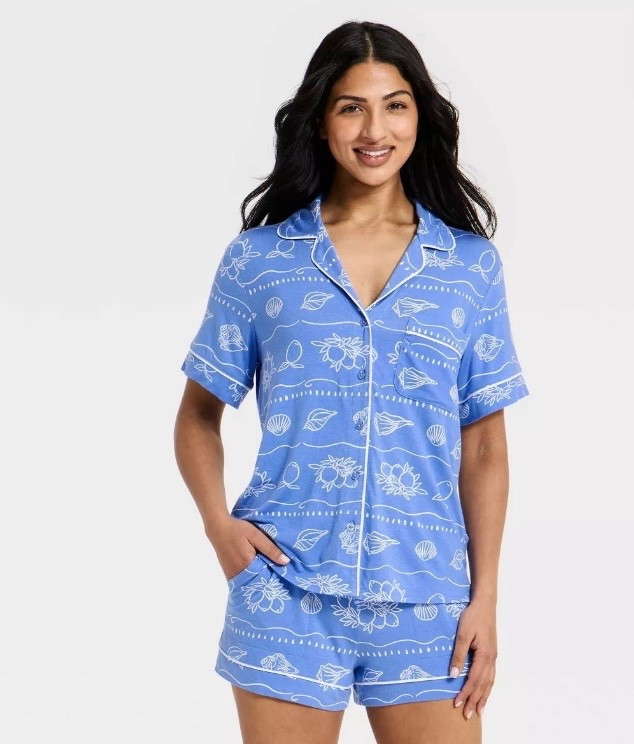 Shell Pajama Set $25

#LTKmomlife #LTKTravel #LTKOver40