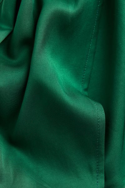 Top halter drapeado | H&M (FR, IT, ES, PT, BE)