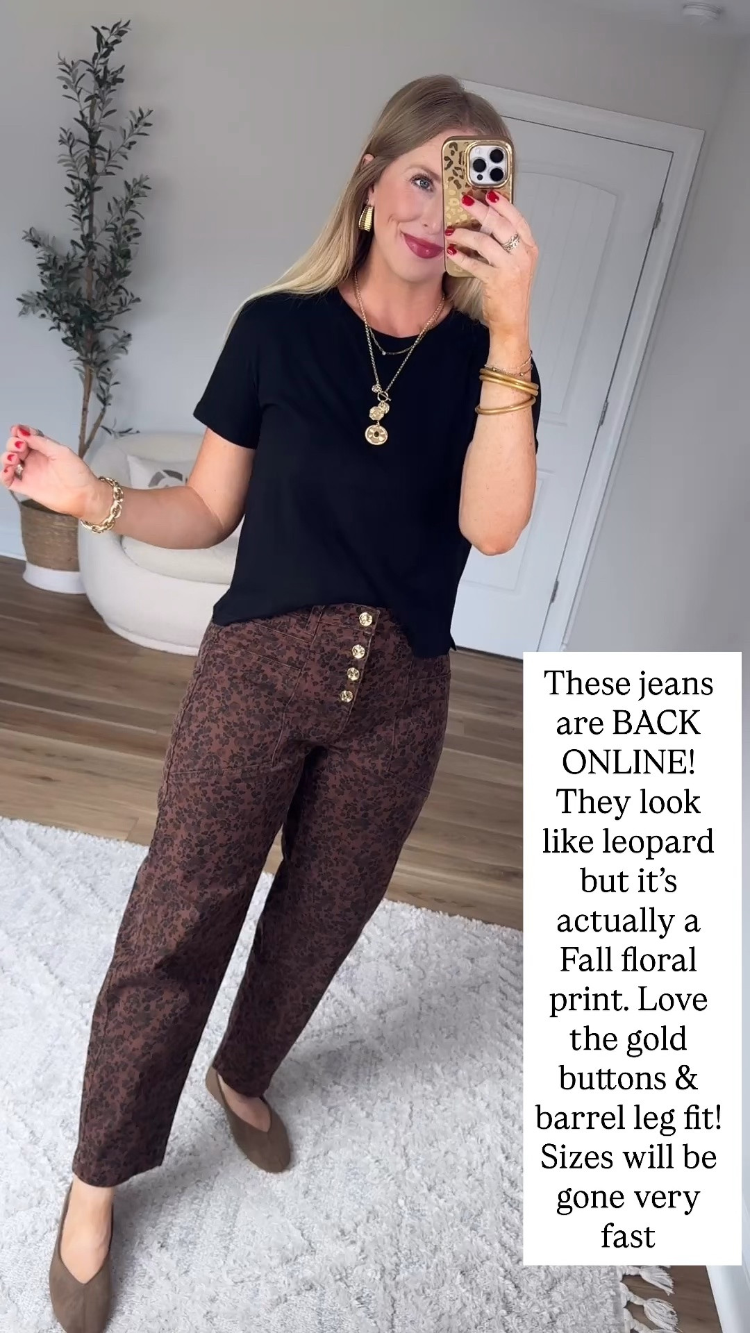 These floral Walmart jeans are back online!

#LTKgrwm