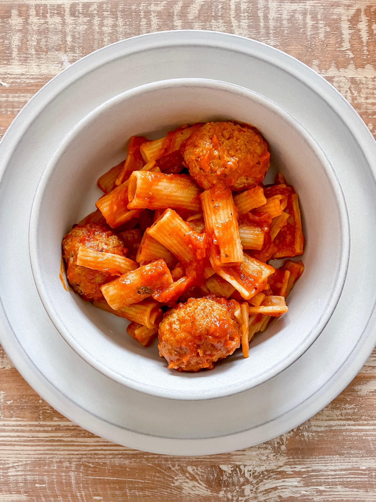 Loving hard on my new plate ware!Target - hearth and hand from magnolia. 

Dining room table / fall decor / home decor / stoneware / modern home



#LTKSeasonal #LTKunder50 #LTKfamily #LTKhome