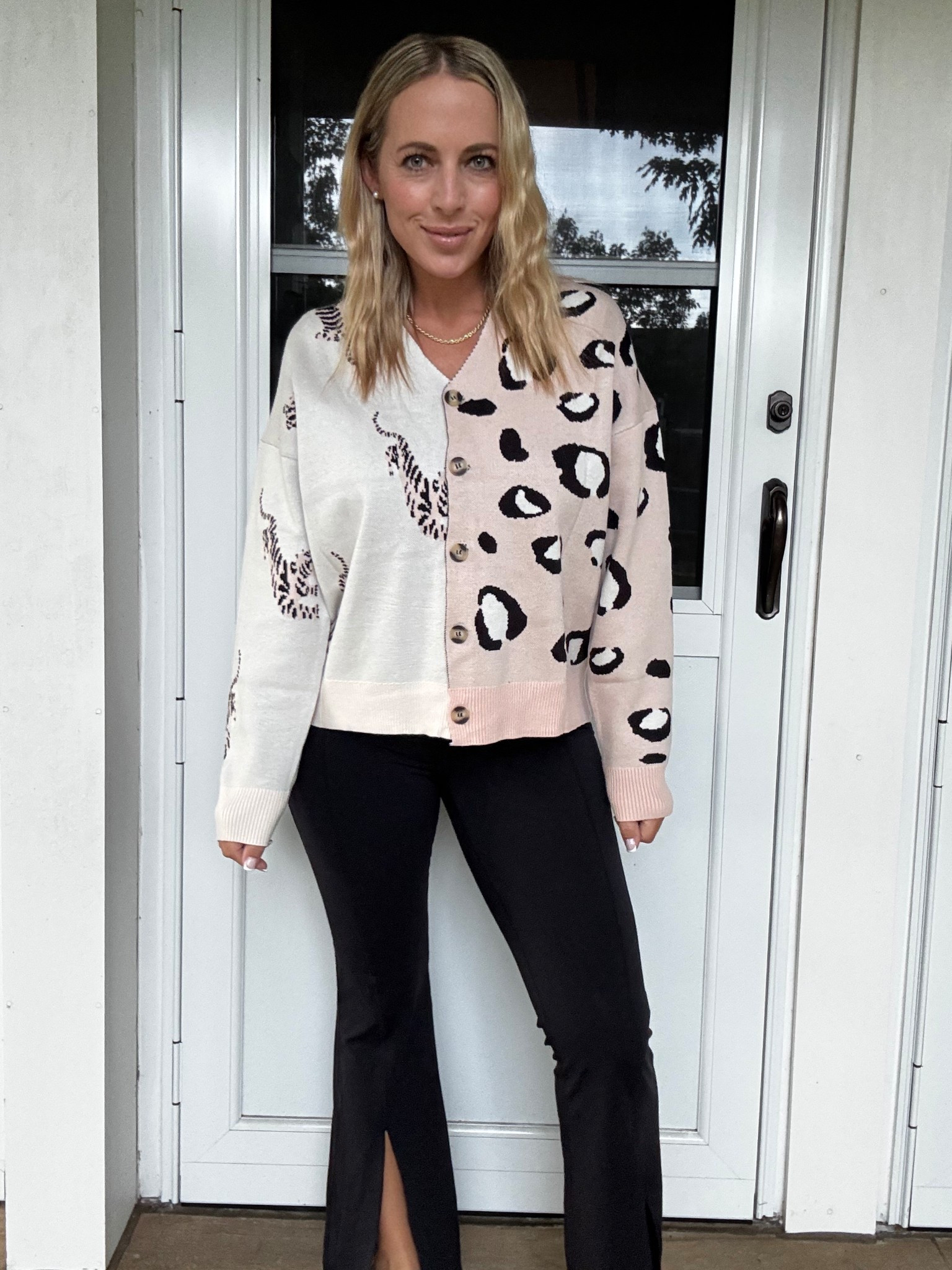 Cardigan. Teacher outfit. Fall outfit 

#LTKMidsize #LTKSeasonal #LTKFindsUnder50