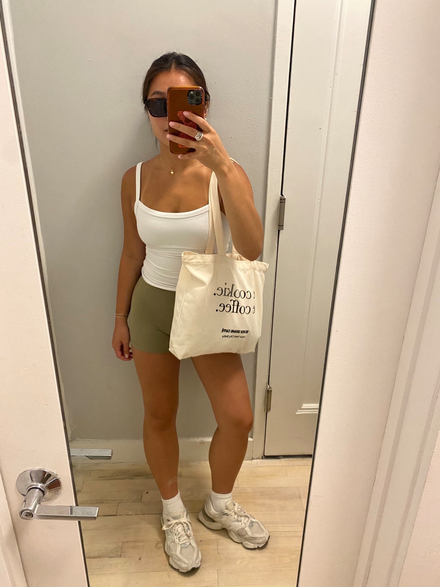 Hot girl walk!

#LTKActive #LTKU #LTKFindsUnder100