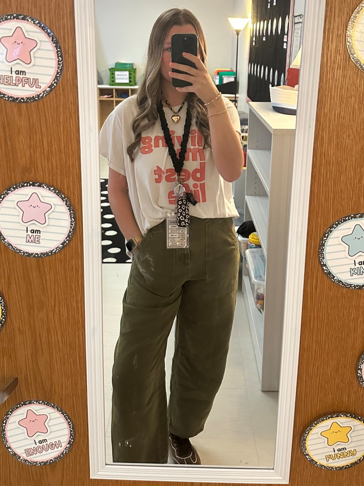 quick school fit!! loveee these barrel jeans from Target!! 

#LTKSeasonal #LTKHoliday #LTKGiftGuide