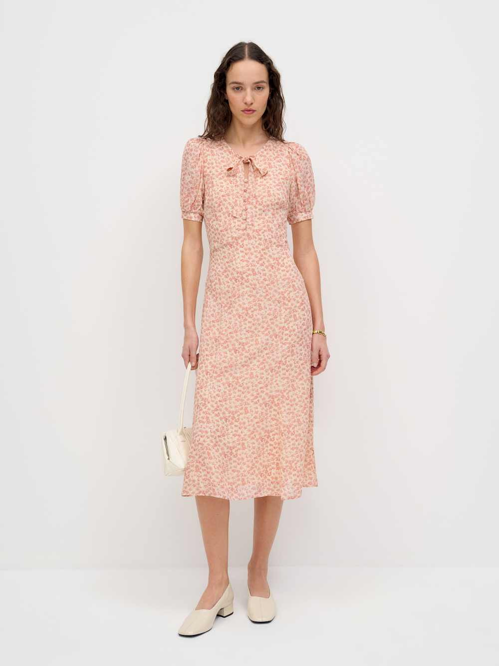 Delia Dress | Reformation (Global)