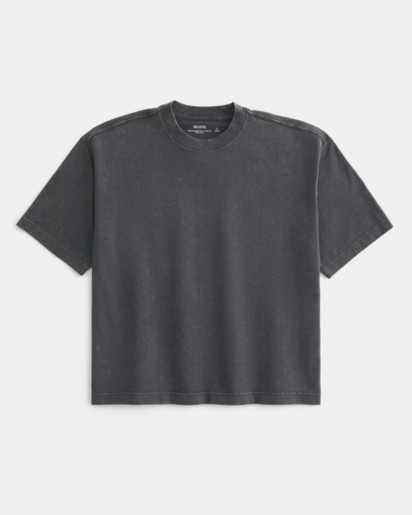 Boxy Heavyweight Crop Washed Crew T-Shirt | Hollister (US)