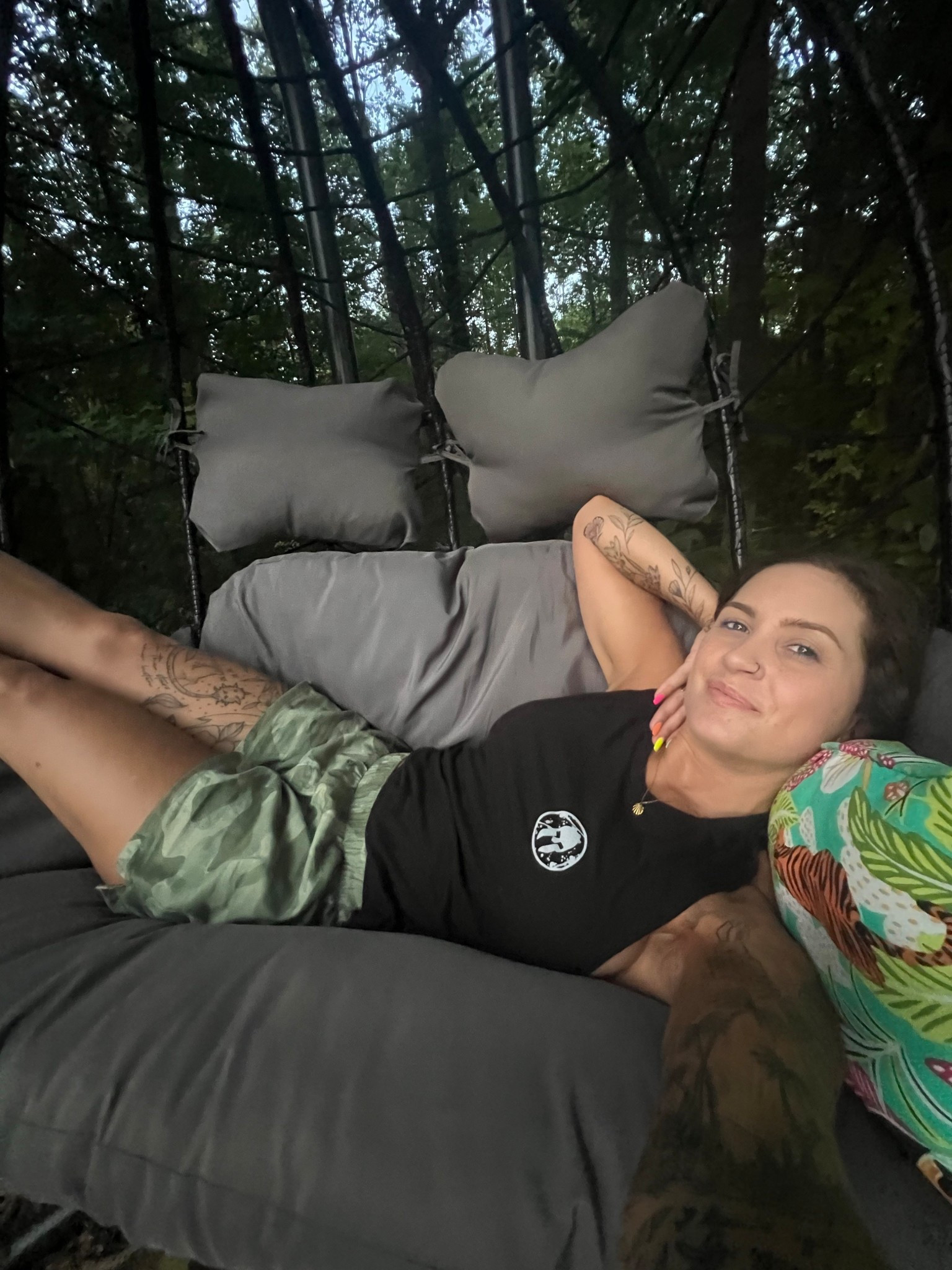 The softest and cutest lounge shorts ever!  Comes in a bunch of cute prints with the cutest fold over band. I’m wearing a small. 

Lounge shorts, camo, camo shorts, pajama shorts, target pj shorts, soft shorts

#LTKSeasonal #LTKFindsUnder50 #LTKHome