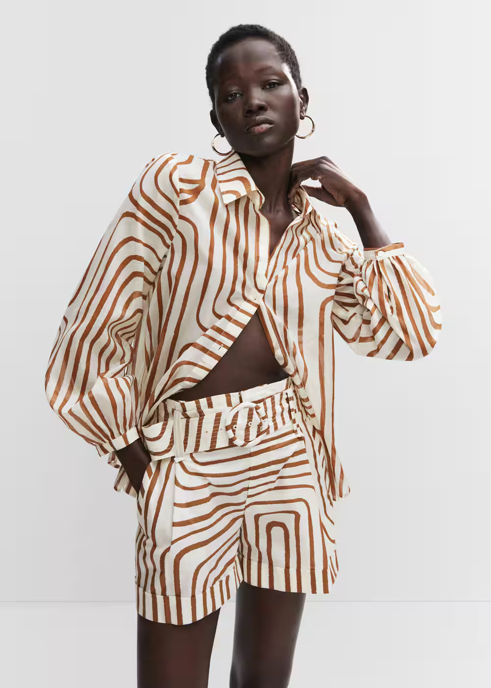 Puffed-sleeve printed shirt -  Women | Mango USA | MANGO (US)