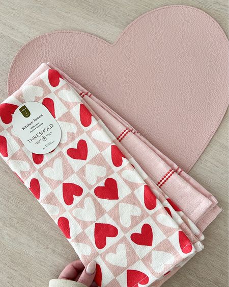 Cute heart placemats and hand towels for Valentine’s Day! 🫶🏻

Threshold, new arrivals, checkerboard trend, kitchen towels, dining room, home decor, new years refresh, fancythingsblog

#LTKfindsunder100 #LTKhome #LTKfindsunder50