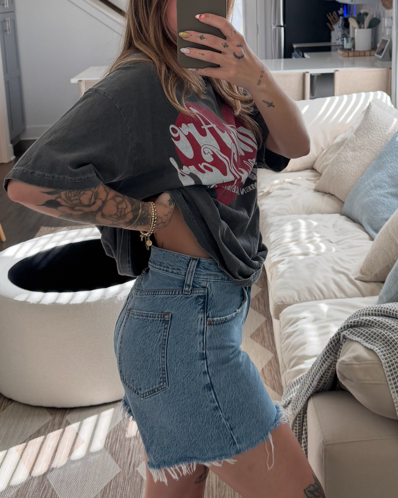 Perfect wash and length for mamas 👏

#LTKStyleTip #LTKHome #LTKFamily