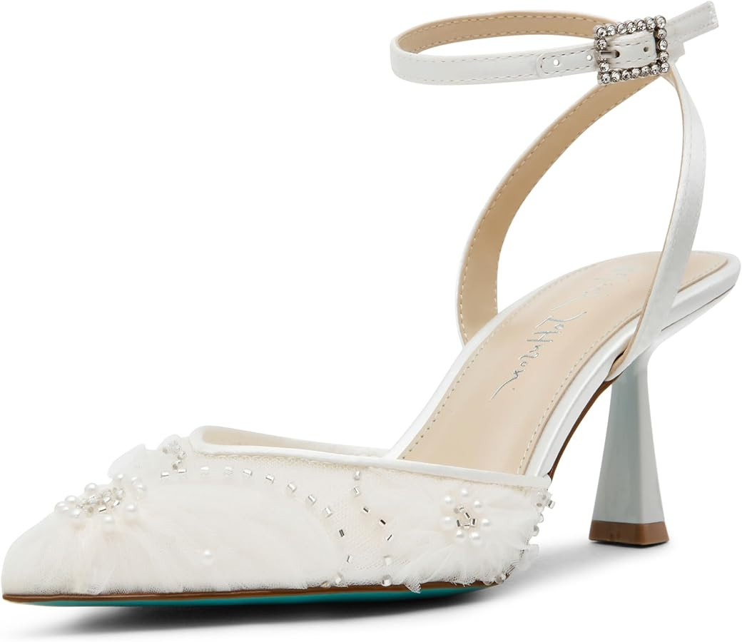 Betsey Johnson Women's Delia | Amazon (US)