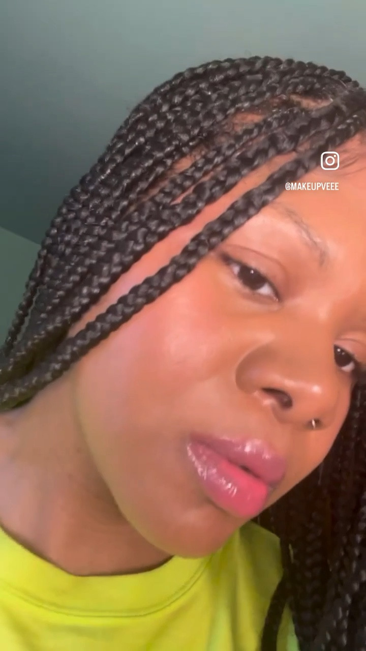 Loving this no makeup makeup look. Still skin but make it dewy. 

#LTKbeauty #LTKtravel #LTKBacktoSchool